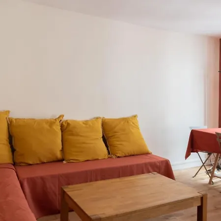 Apartament Nice Studio For 2 Near Montmartre Paryż